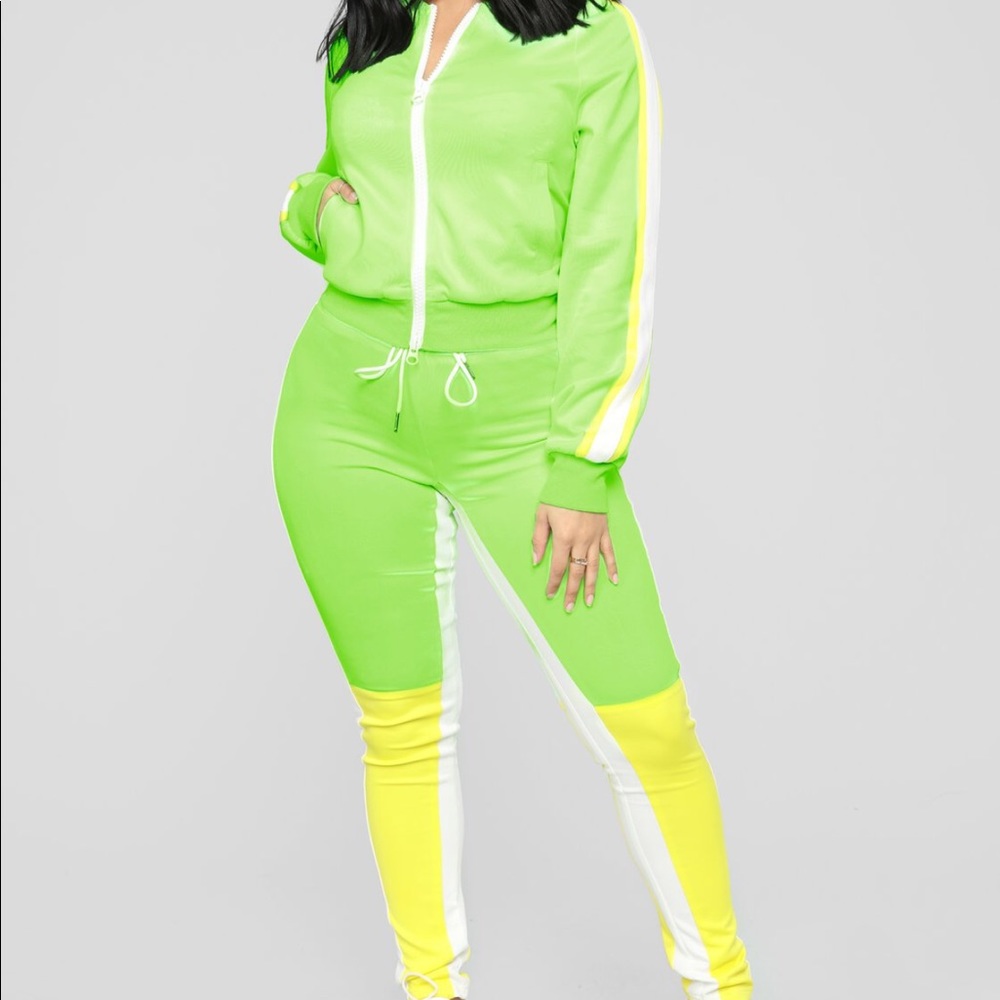 Now you see me track suit